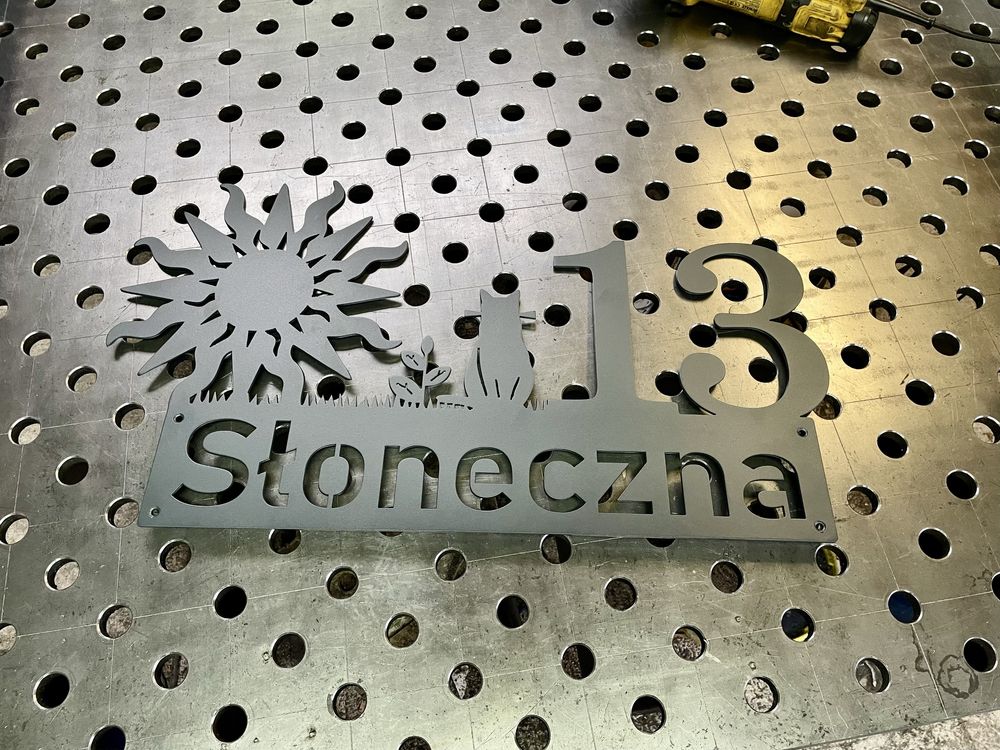 Tabliczka z ulica i numerem domu z motywem leśnym i inne ( Leśna )