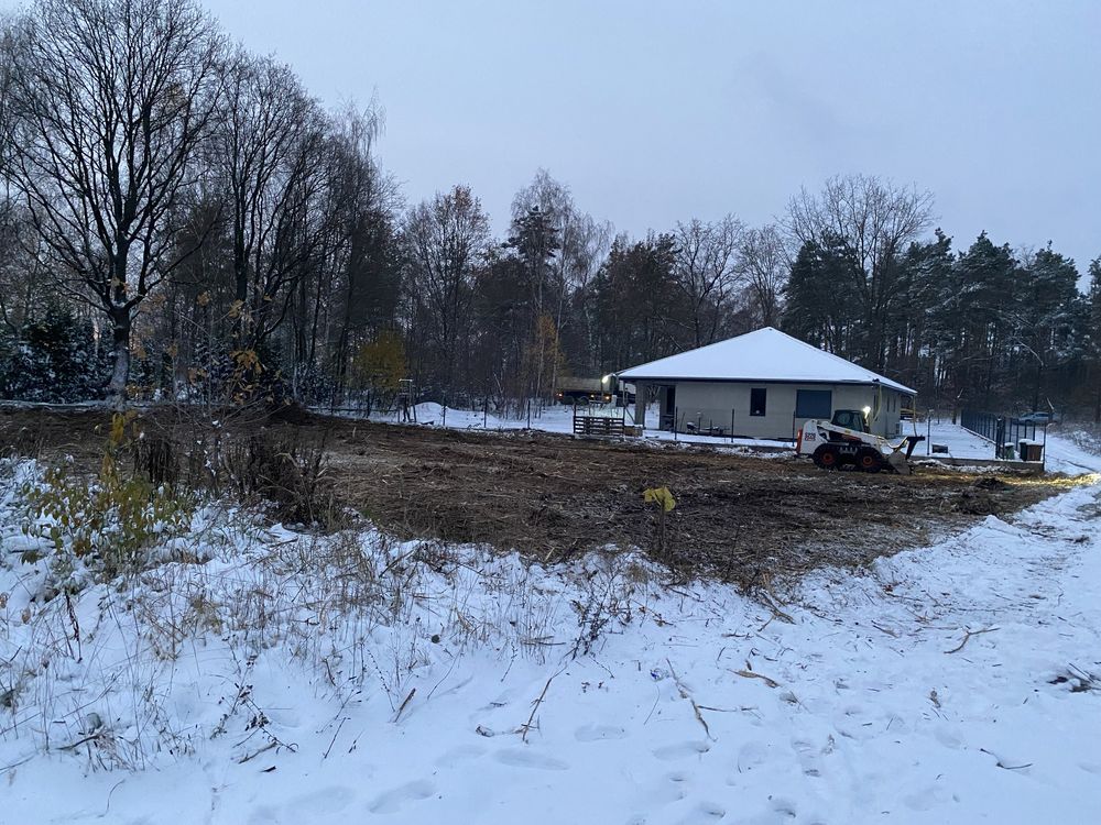 MULCZOWANIE oczyszczanie terenu z (trawa,samosiejki,drzewa,pni