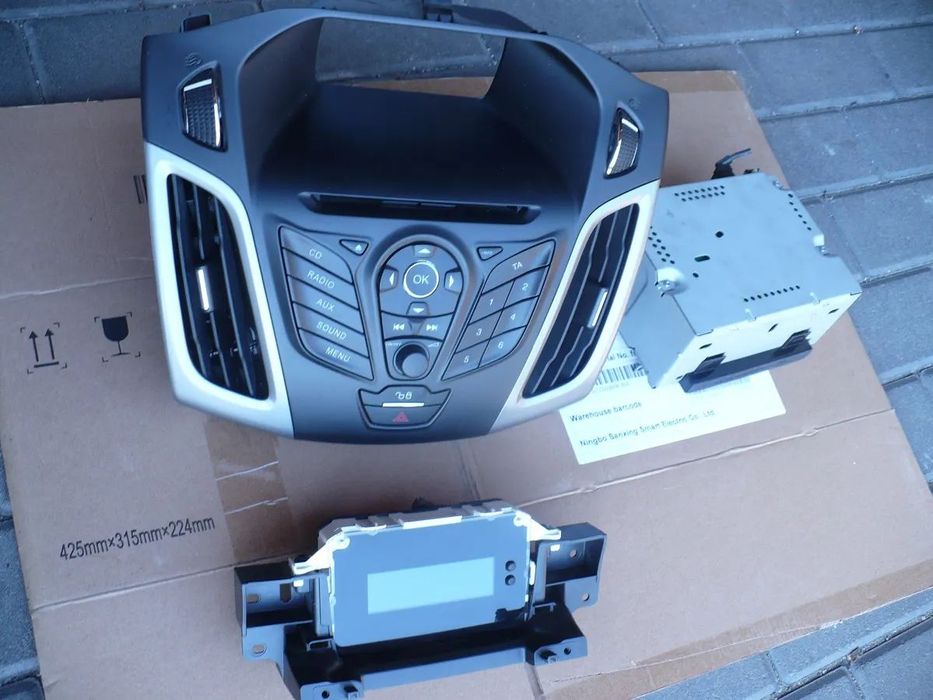 ford focus mk3 radio BM5T-18C815-DN PANEL WYSWIETLACZ ORYGI. EU.