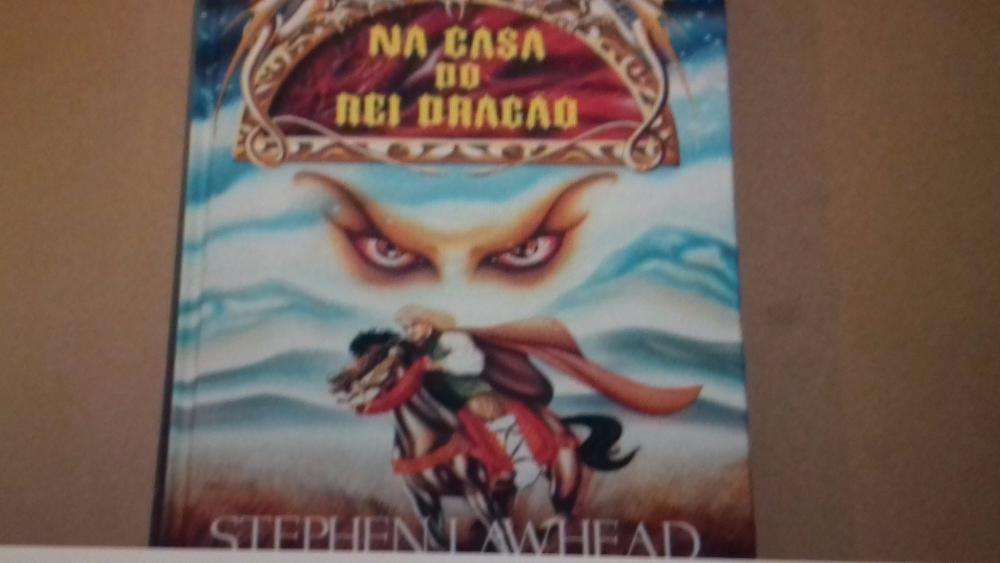 4 livros de Stephen Lawhead