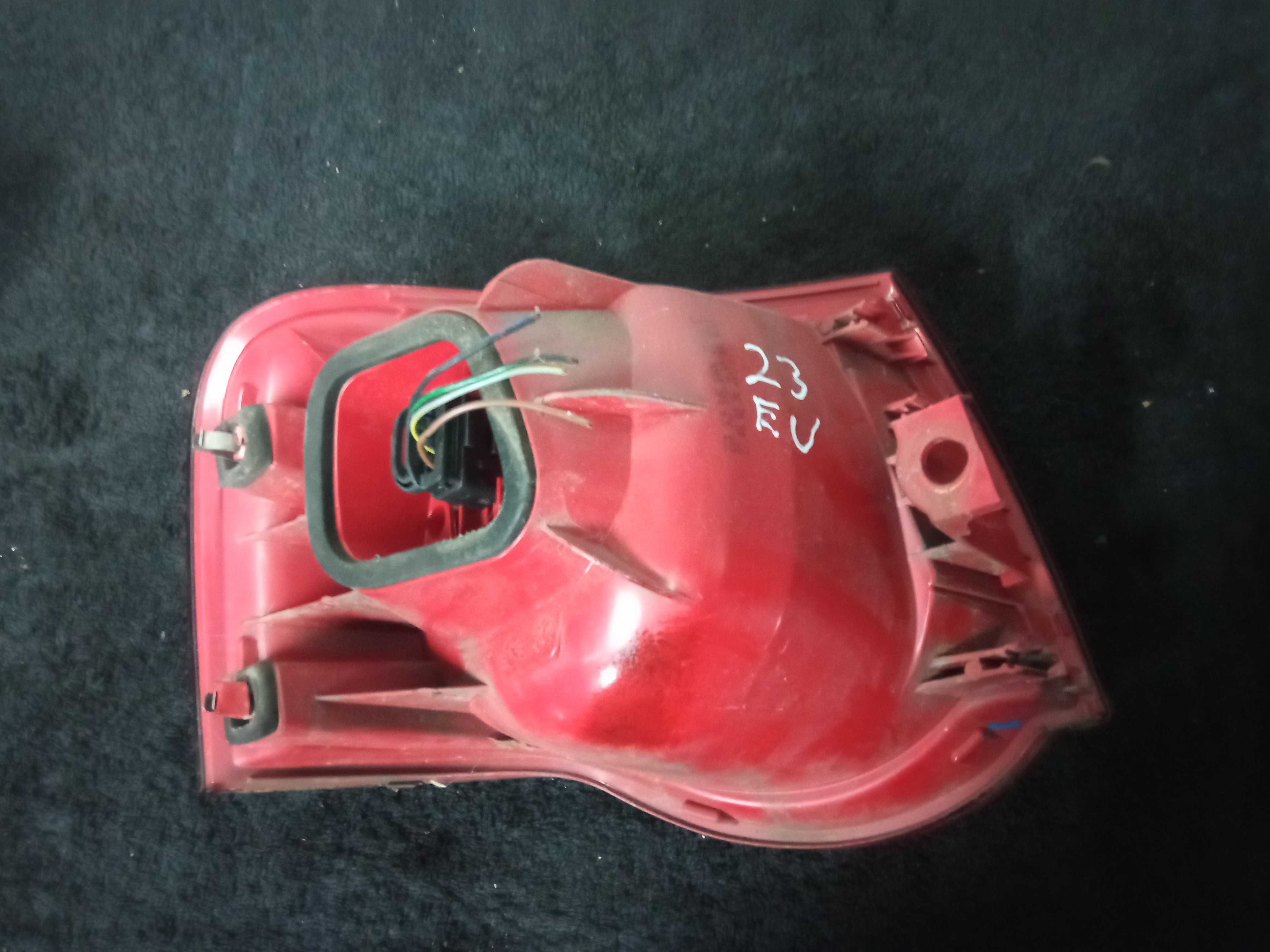 Lampa tylna prawa VW Passat B6 Kombi 3C9/945/096N EU Siedlce
