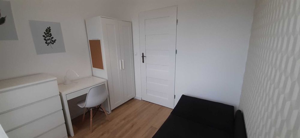 Pokój z balkonem 1-osobowy os. Paderewskiego ładne mieszkanie Nr3
