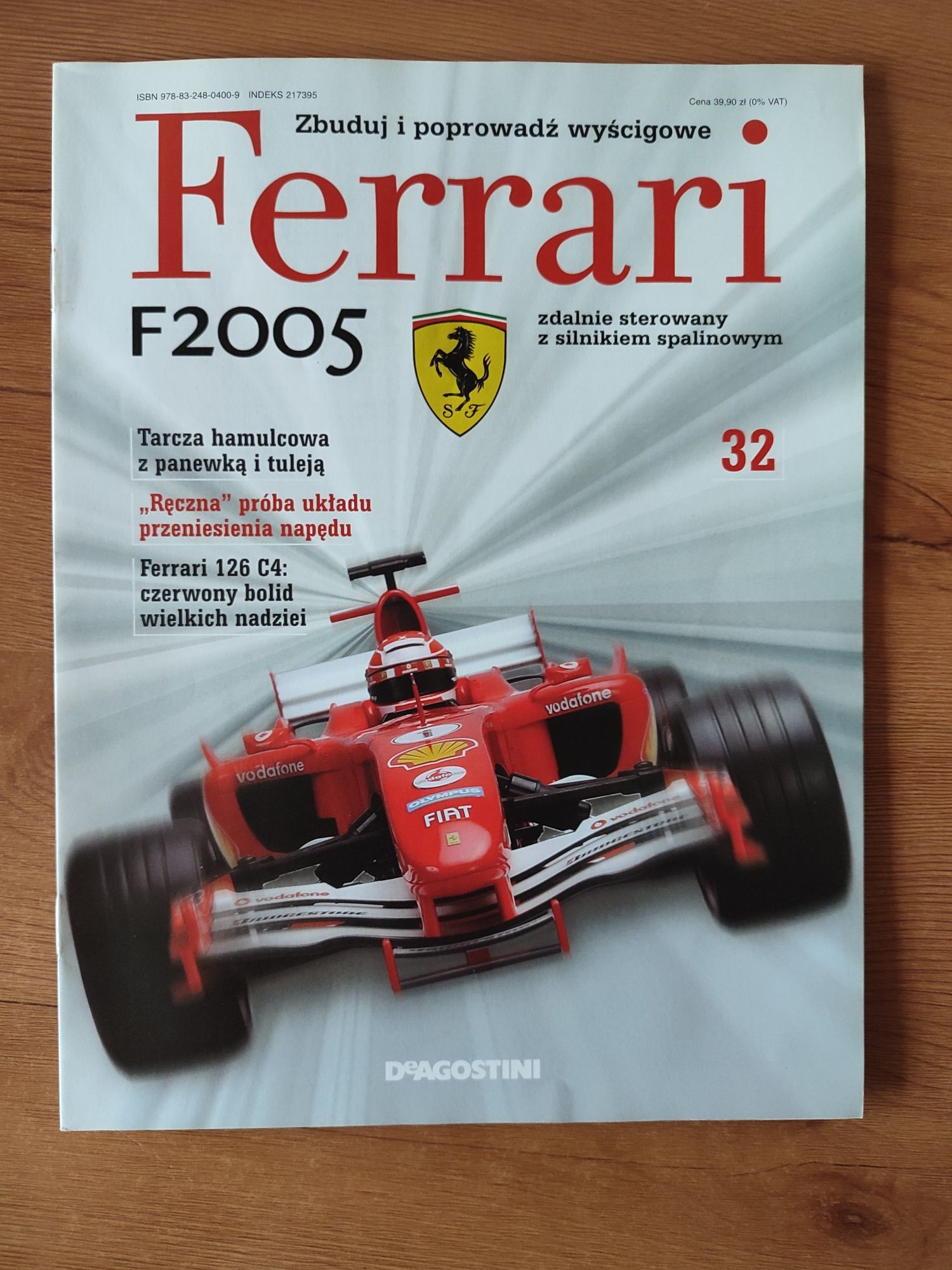 Ferrari F2005 32 model RC deagostini