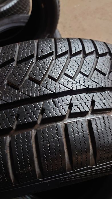 Пара зимних шин резина Continental Winter Contact TS850P 225/50 r17