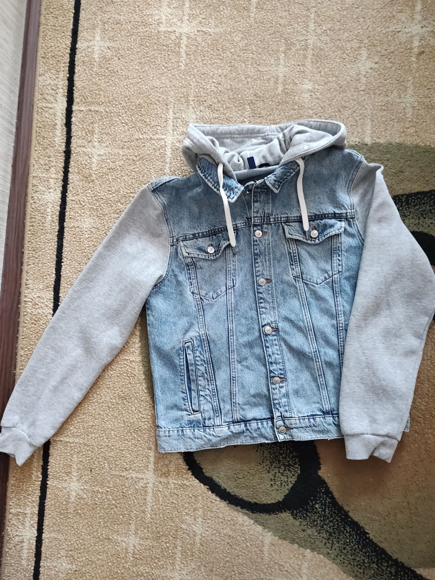 Джинсовая куртка унисекс, H&M