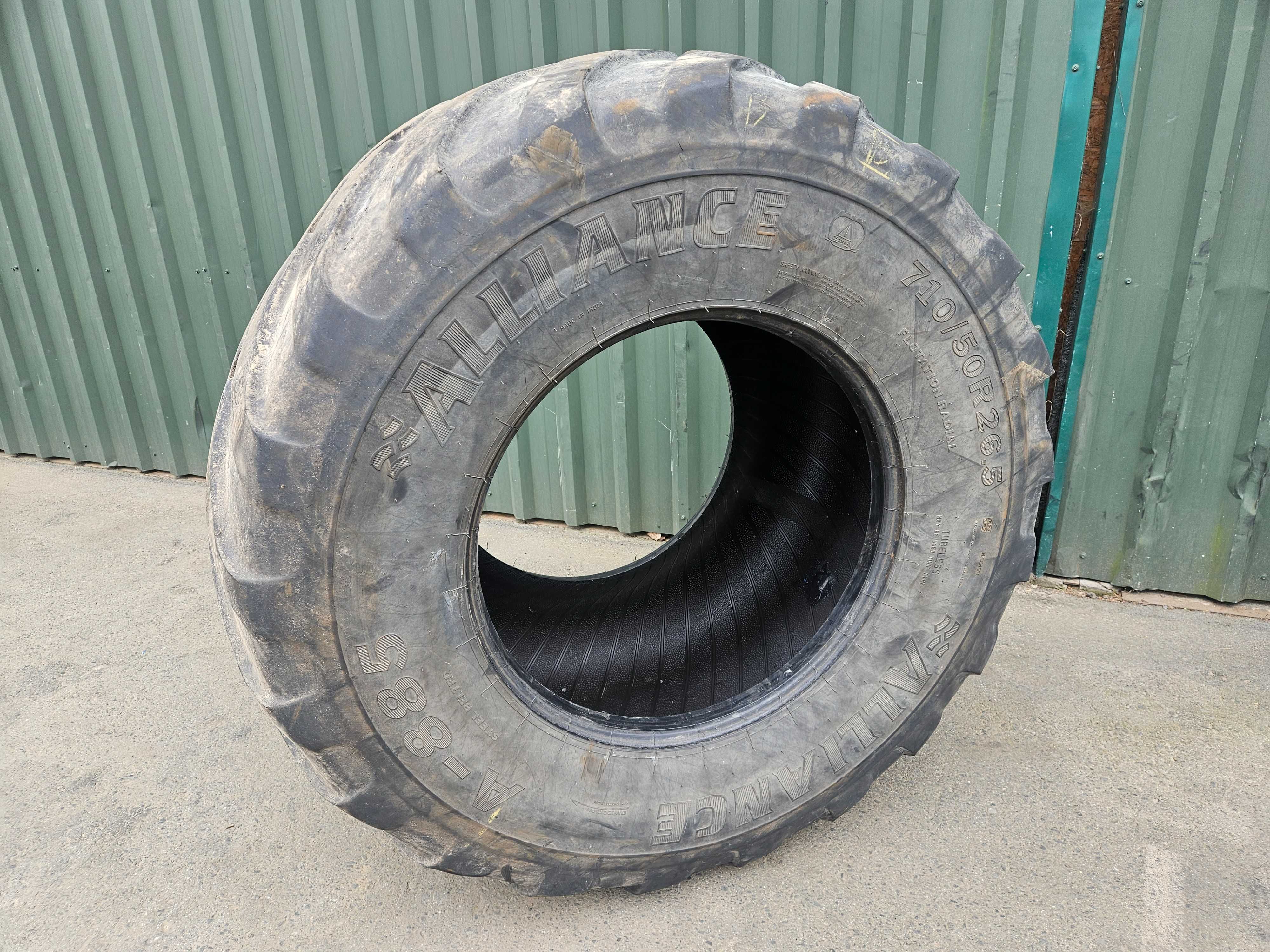 Opona Alliance 710/50 - R 26,5 26.5 A 885 Alliance 710/50r26,5