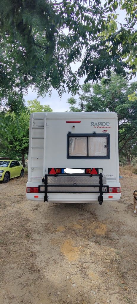 Suporte de mota para autocaravana
