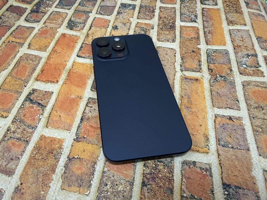 Iphone 15 Pro Max 256gb neverlock Black Titanium Global 860$