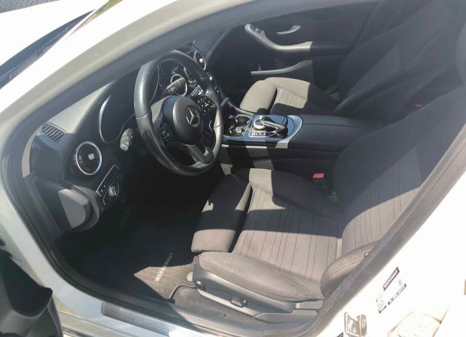 Mercedes C300 de