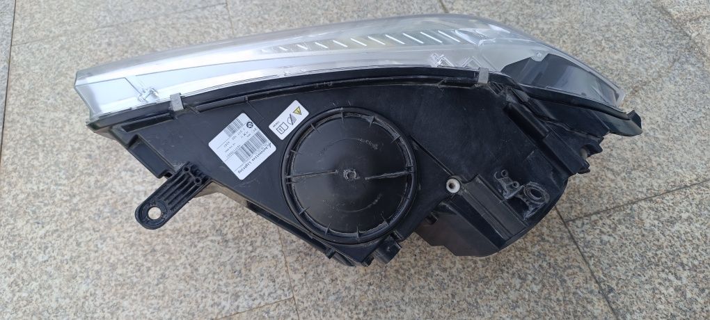 Farol ótica BMW X6 F16 X5 F15 XENON