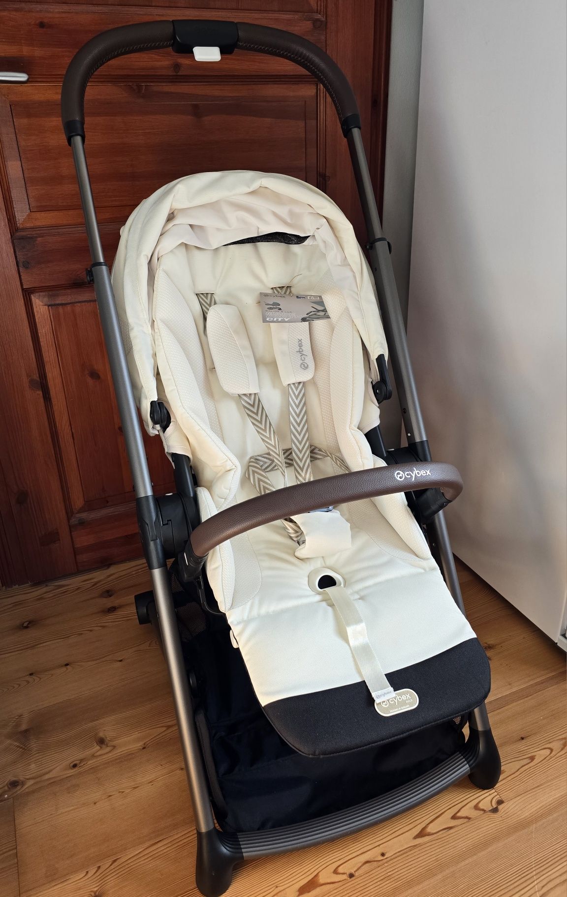 Nowy wózek Cybex Balios S Lux Seashell Beige model 2025