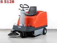 ZAMIATARKA HAKO SWEEPMASTER P900 R Benzyna 2014r 584h 25000 netto
