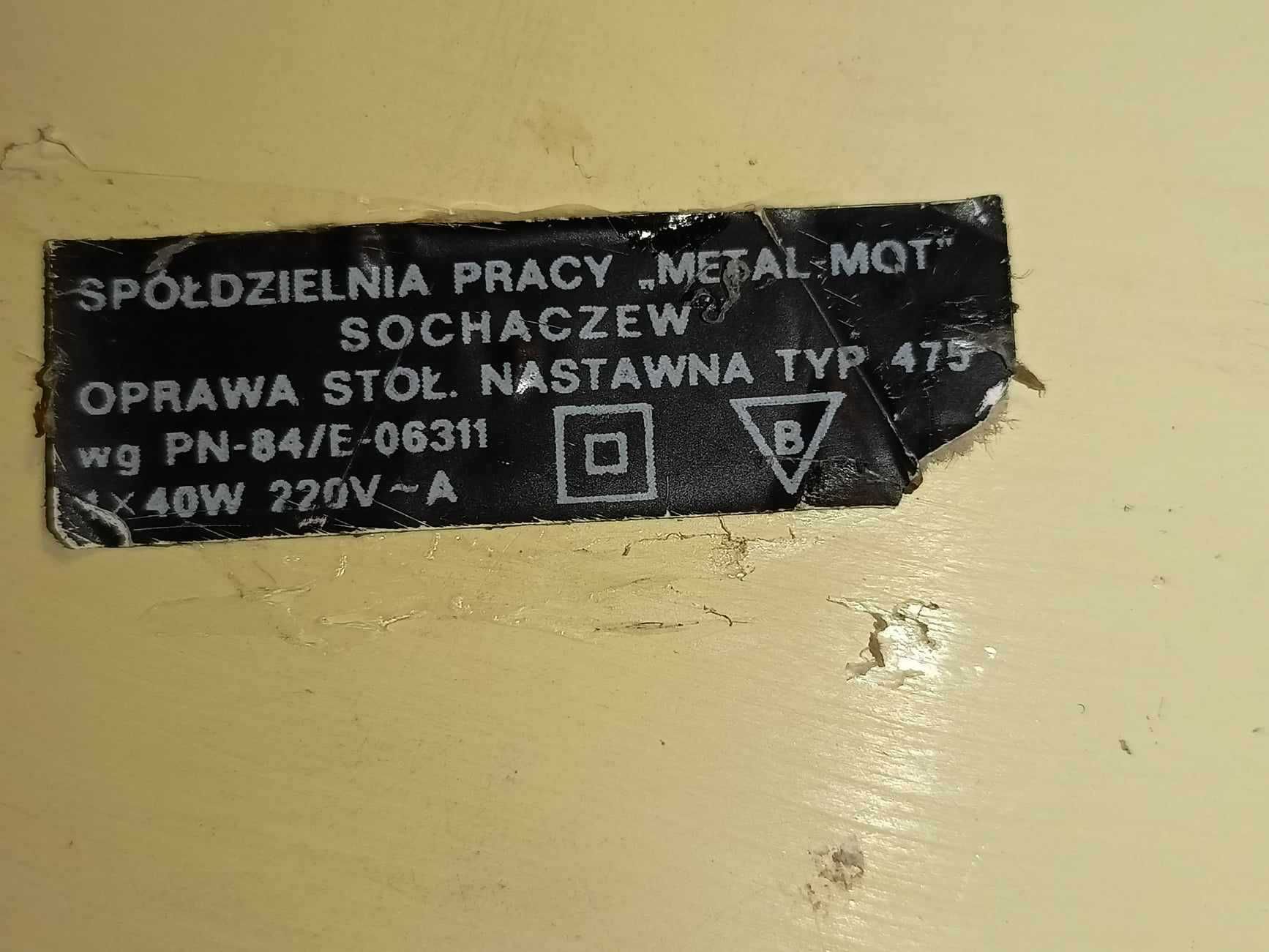 Lampa stojąca typ 475 PRL oprawa stołowo nastawna