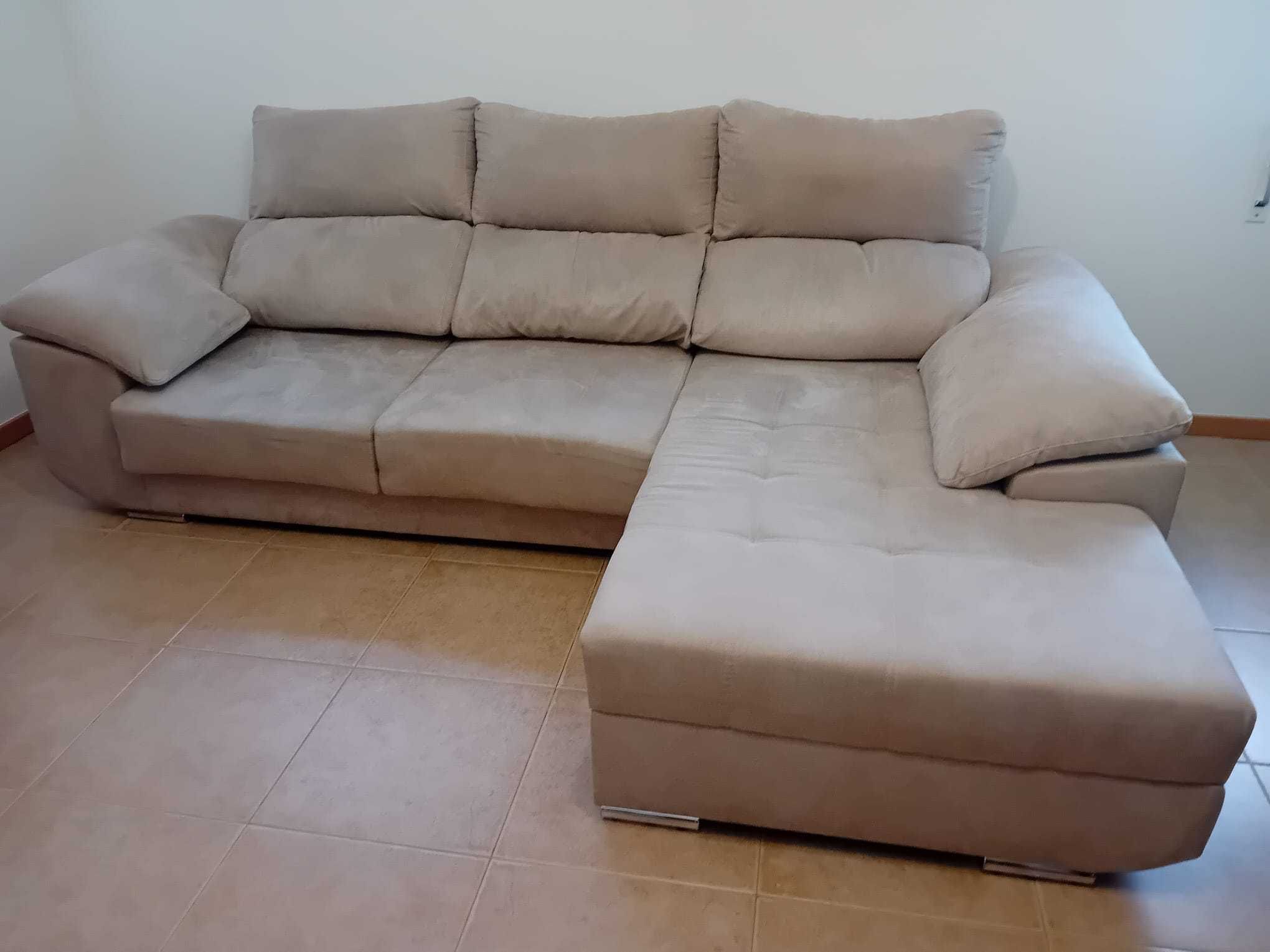 Sofá 3 Lugares + Chaise DTA Bege