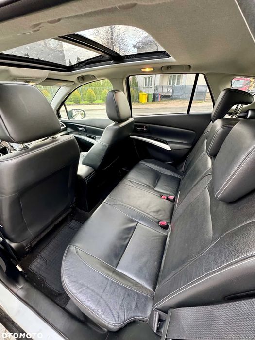 Suzuki SX4      2014