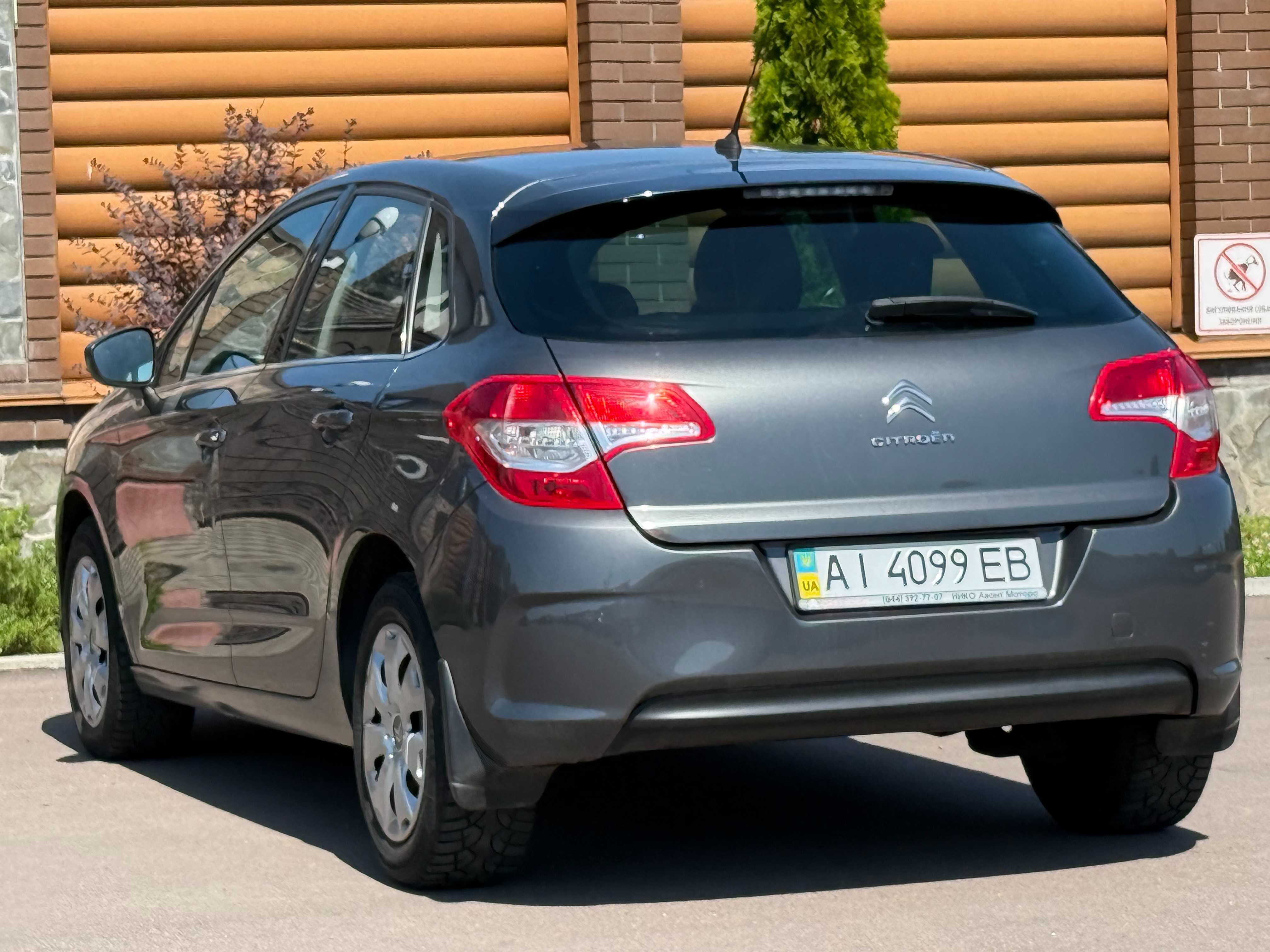 Citroen C4 2012 1,6 Механіка Гарний стан