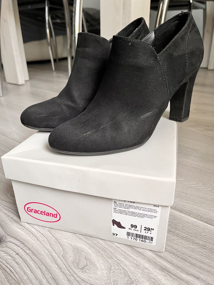Obcasy botki zamszowe na obcasie GRACELAND DEICHMANN