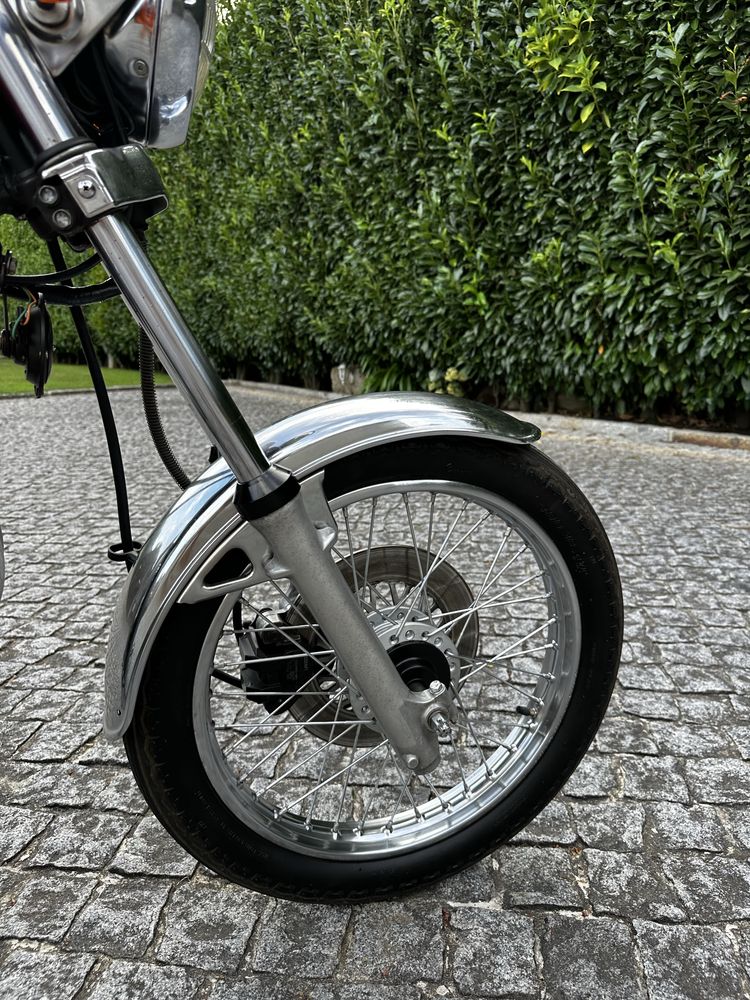 Suzuki GN 250 em excelente estado