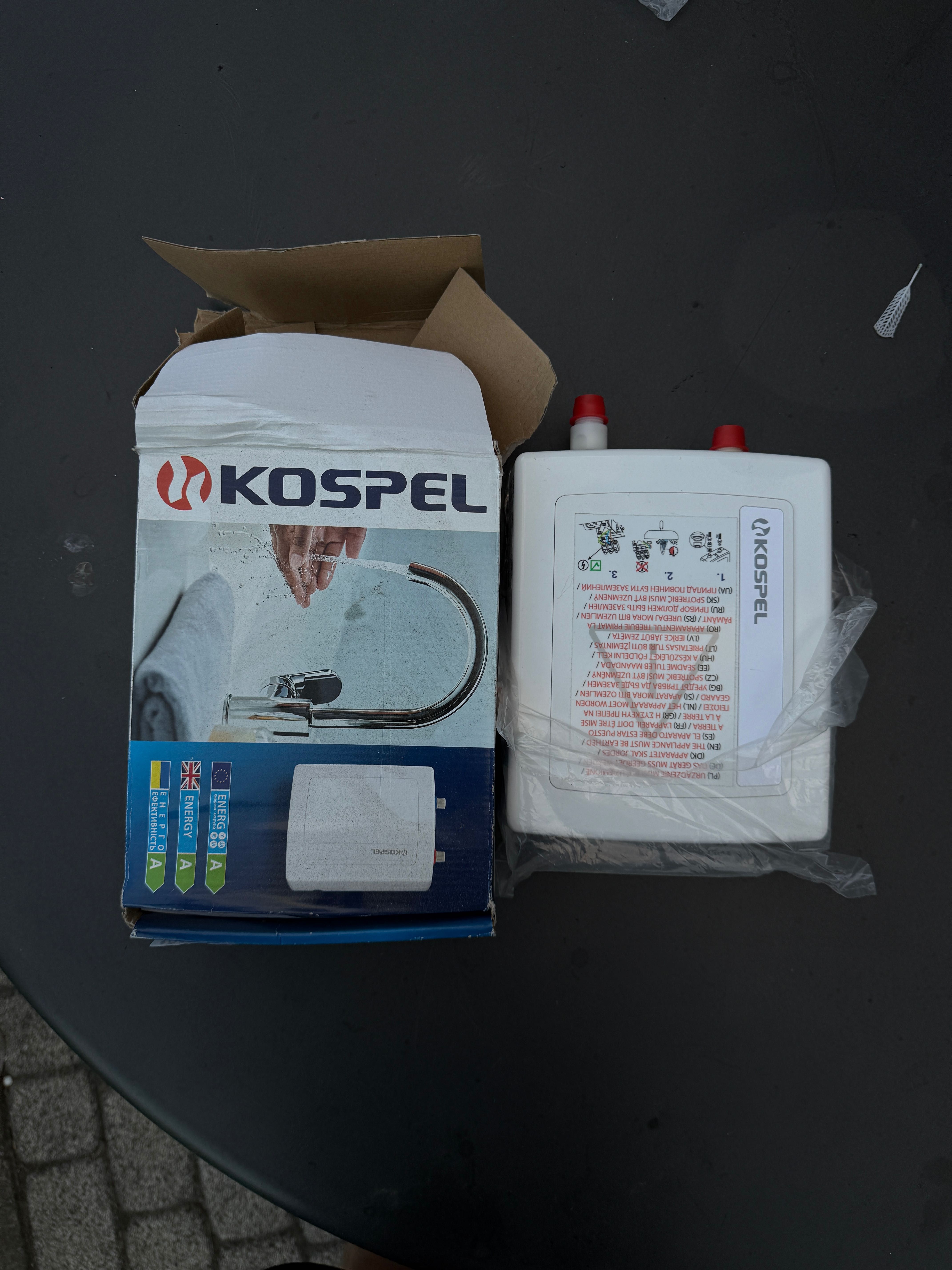 Elektryczny przepływowy ogrzewacz wody EPO2-6.2 KOSPEL