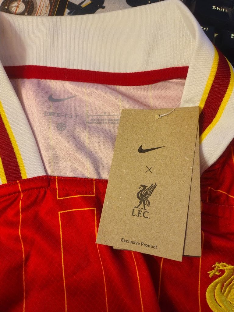 Koszulka piłkarska Liverpoolu