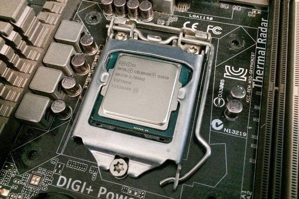 Asus Gryphon Z87 рабочая игровая материнская плата s1150 Haswell