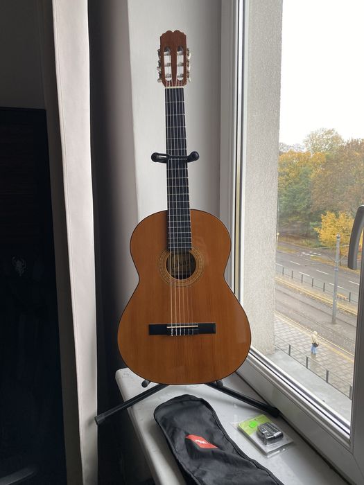 Gitara klasyczna Alvaro 20 + stojak + pokrowiec + stroik