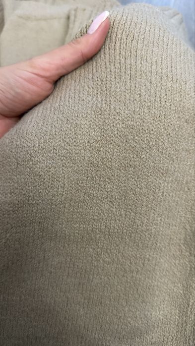 Вовняний костюм Estro