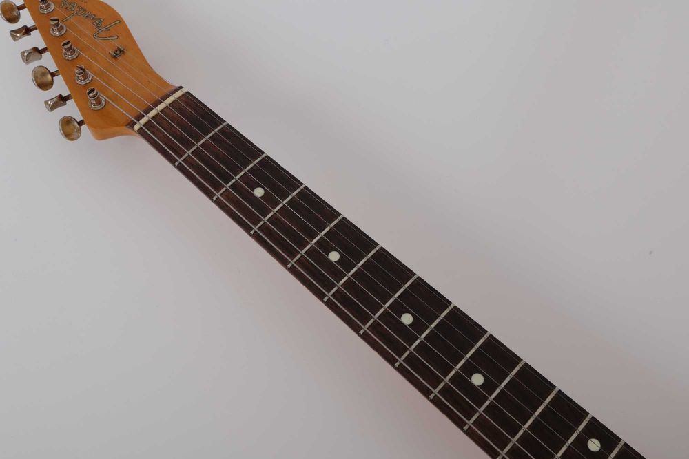 Fender Telecaster Custom (1989) – Made in Japan – Candy Apple Red