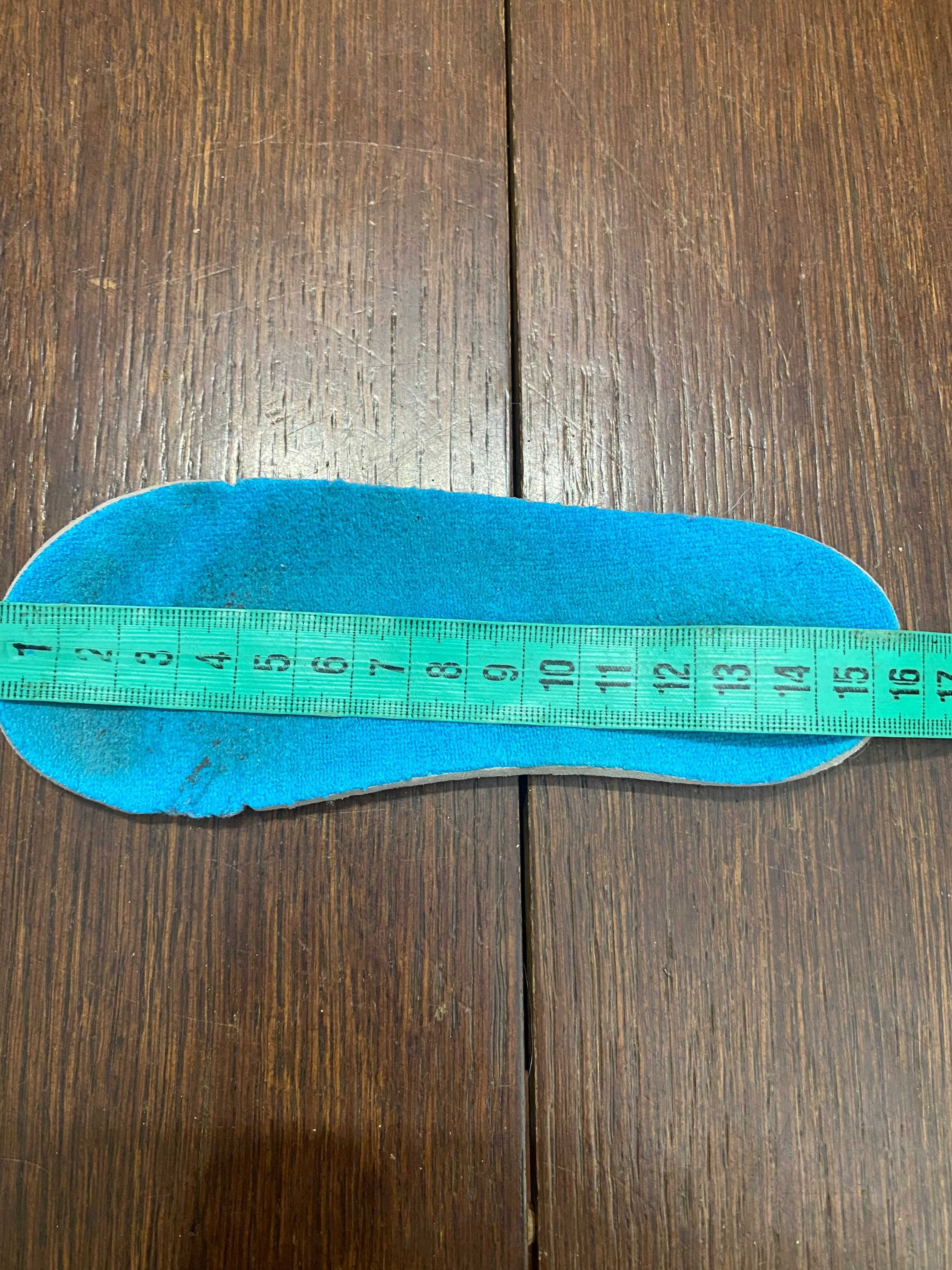 Кросівки nike huarache 25 р ( 15,5 см).