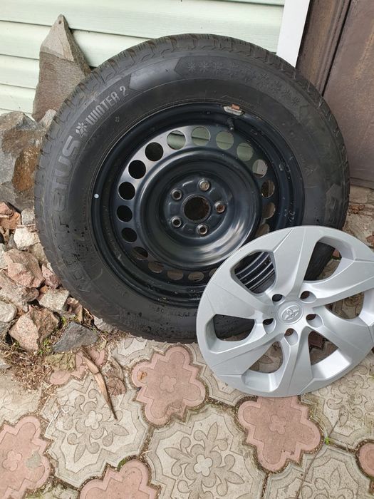 Шини і диски, ковпаки RAV 4. Оригінал