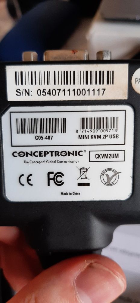 Conceptronic mini KVM switch