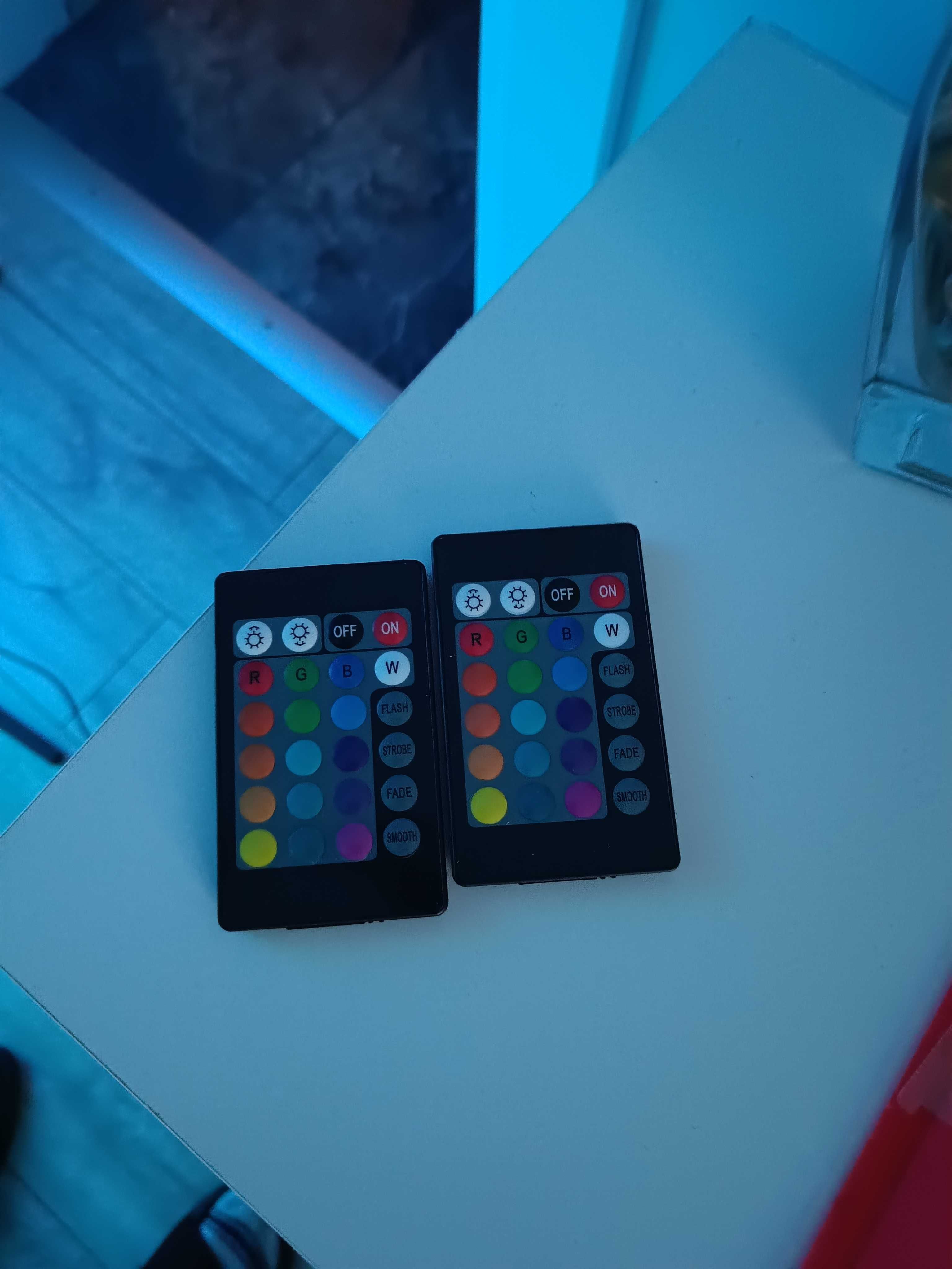 Lampy podłogowe RBG LED pilot wysokie