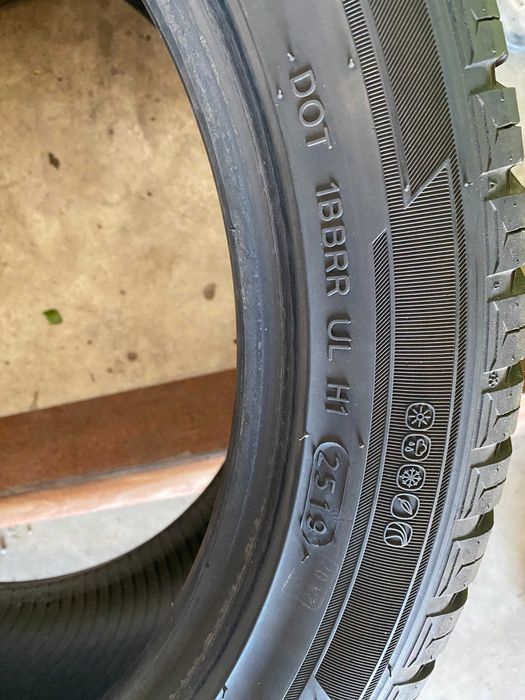 225/45r17 Hankook Kinergy 4s 2