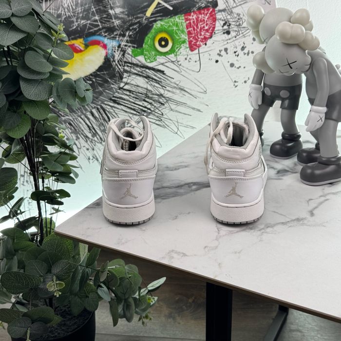 Кросівки Jordan Air 1 38.5 розмір Е5763