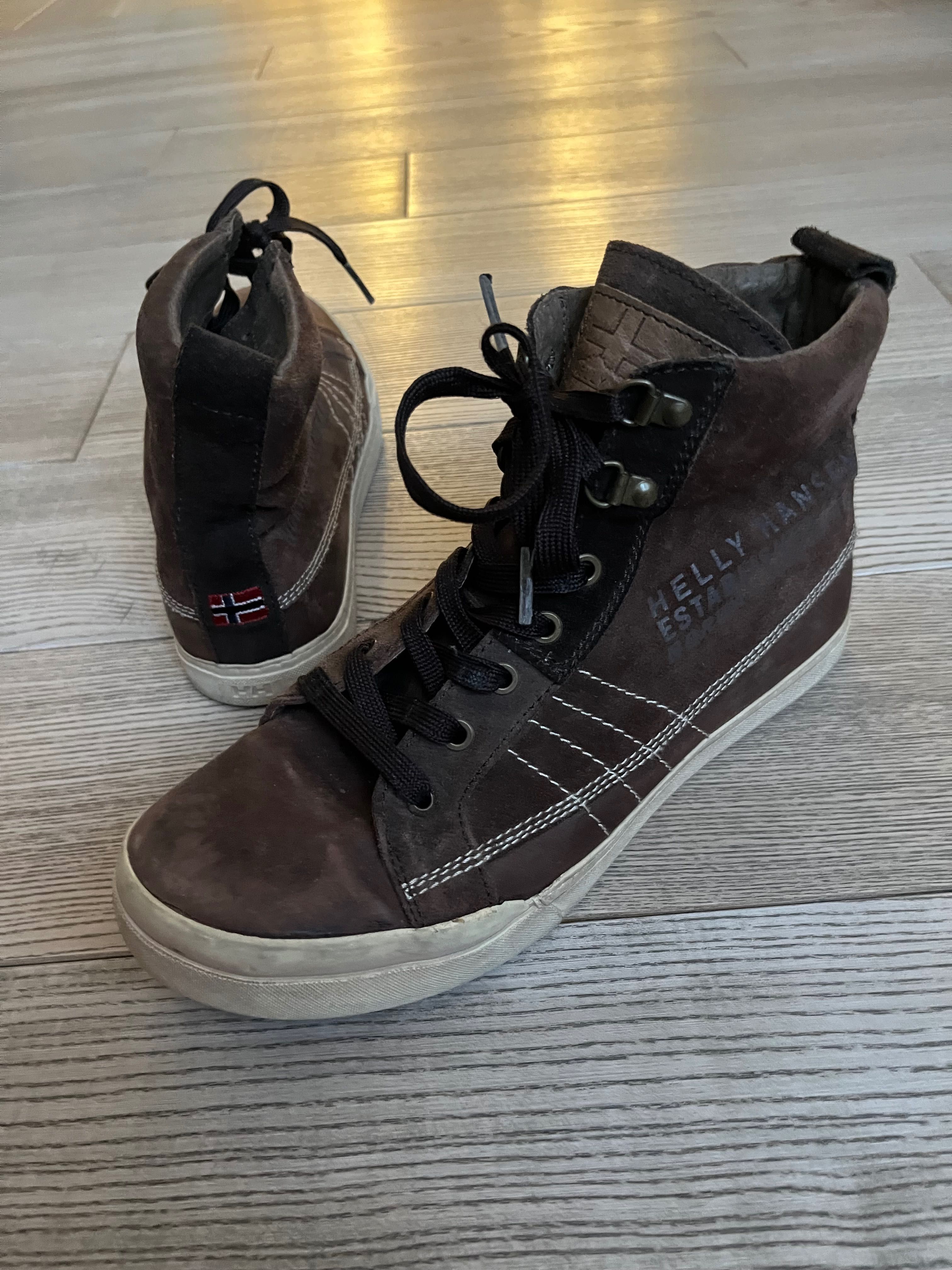 Шкіряні кеди від Helly Hansen