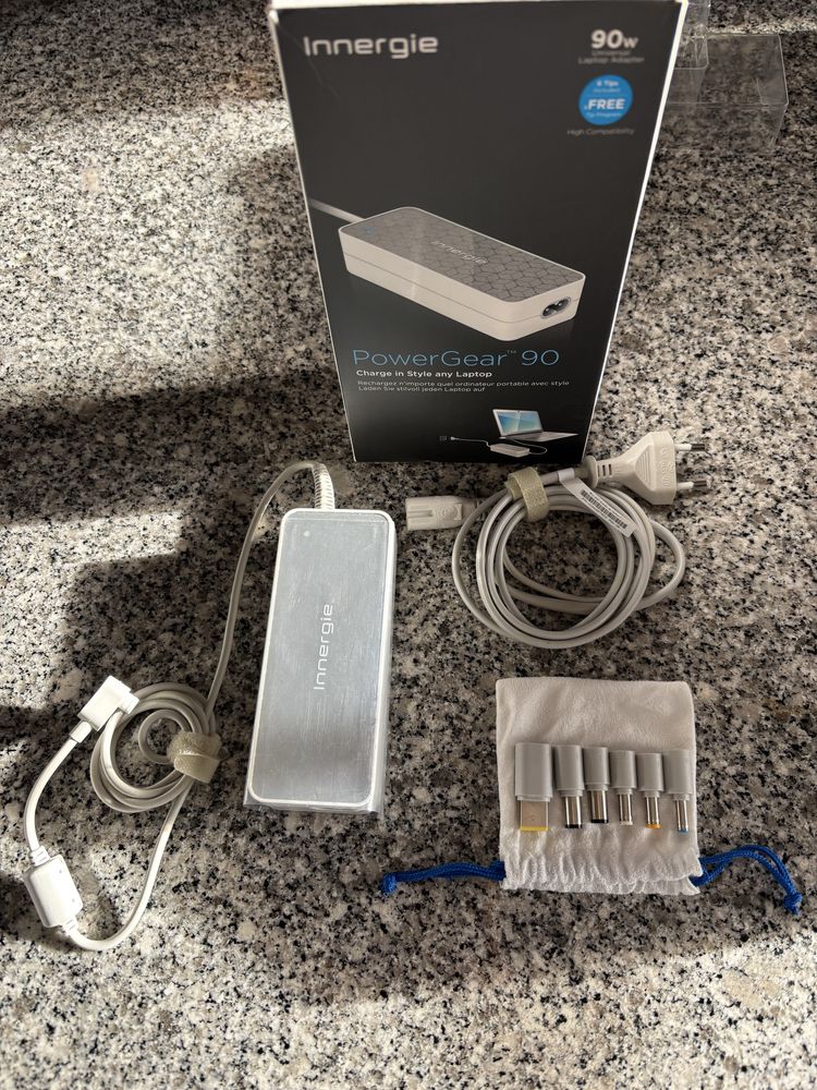 Carregador universal PC