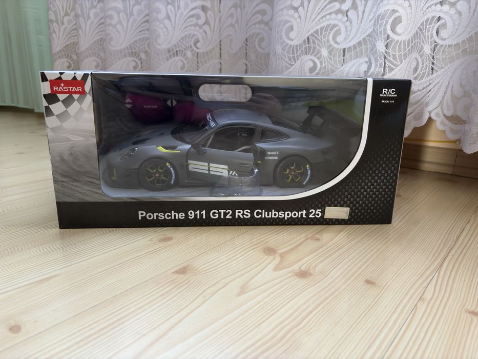 Zdalnie sterowane Porsche 911 GT2 RS 1:14 Rastar