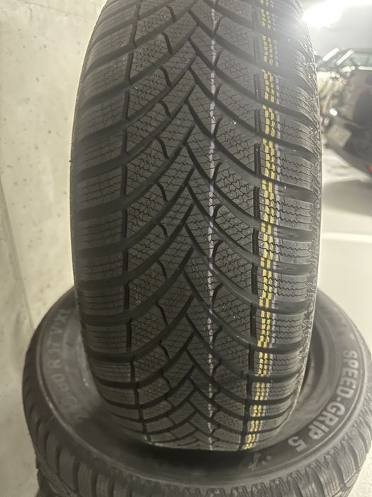 Nowe Opony Semperit 215/60R17