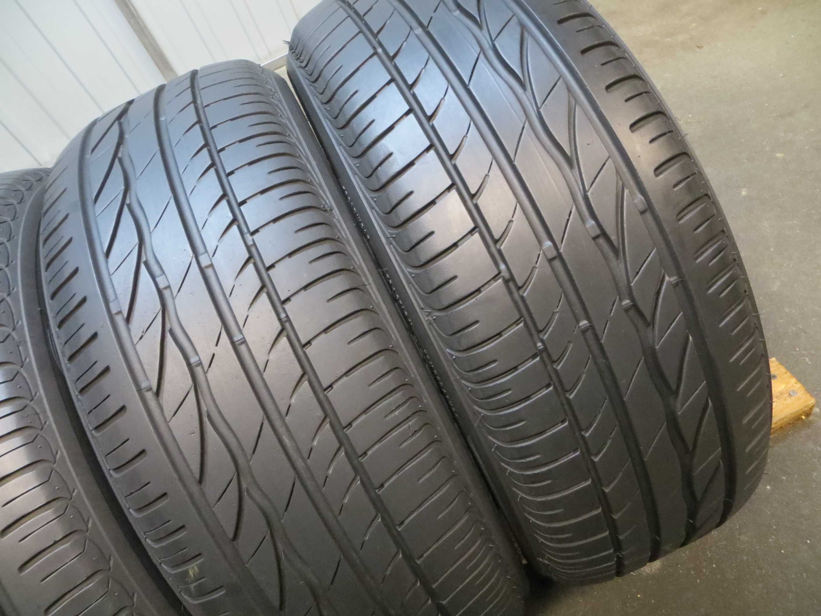 Opony letnie 215/55/17 cena za 4 szt. Bridgestone