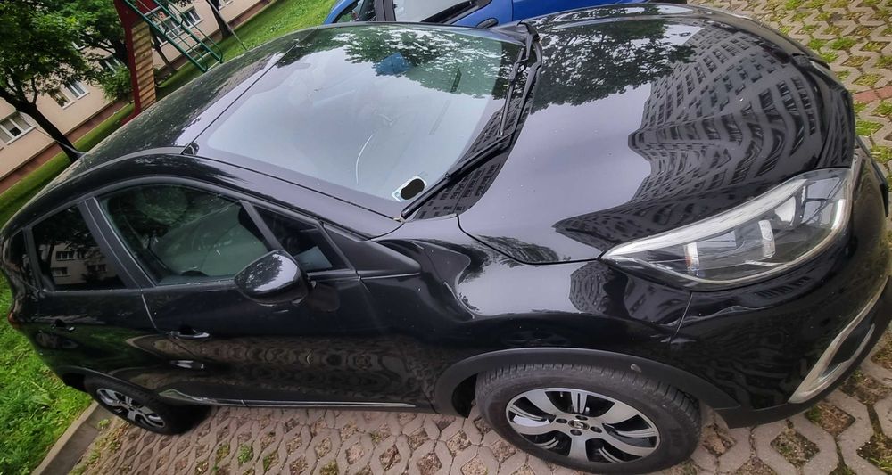 Renault Captur 1.2 tce 2017 rok