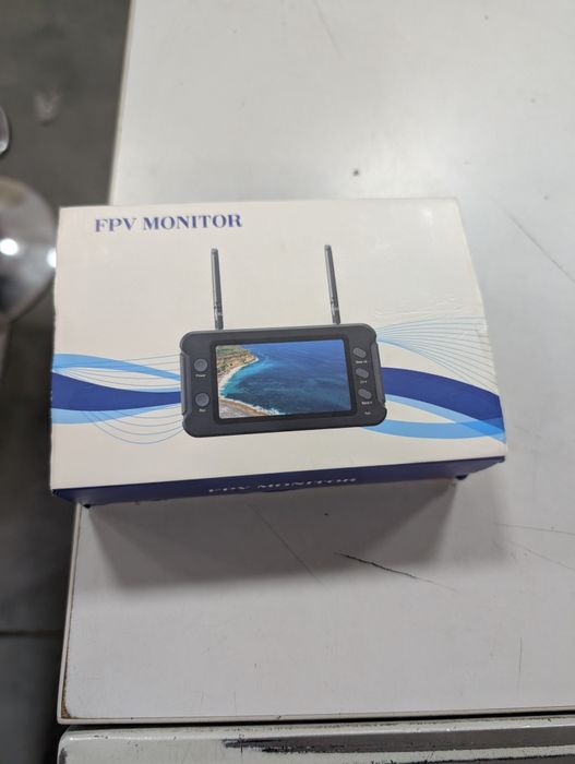 Продам 5803 5.8G FPV монітор з DVR 40CH 4.3 дюймовий РК-дисплей 16:9 N