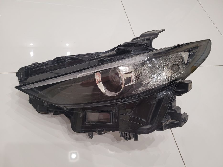 Mazda 3 BP lV Lampa lewa Full Led 19/23 rok