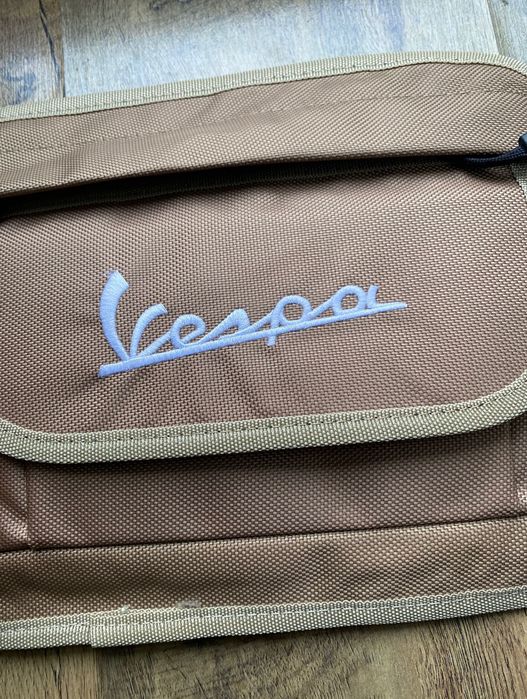 Torba Vespa w kolorze Khaki - Schowek przed kolana do skutera Vespa