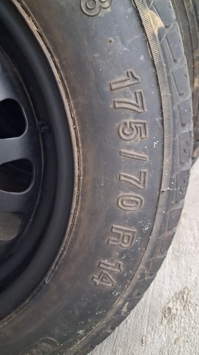 Koła 4x100 felgi stalowe Opel  opony zimowe 175/70 r14 kpl
