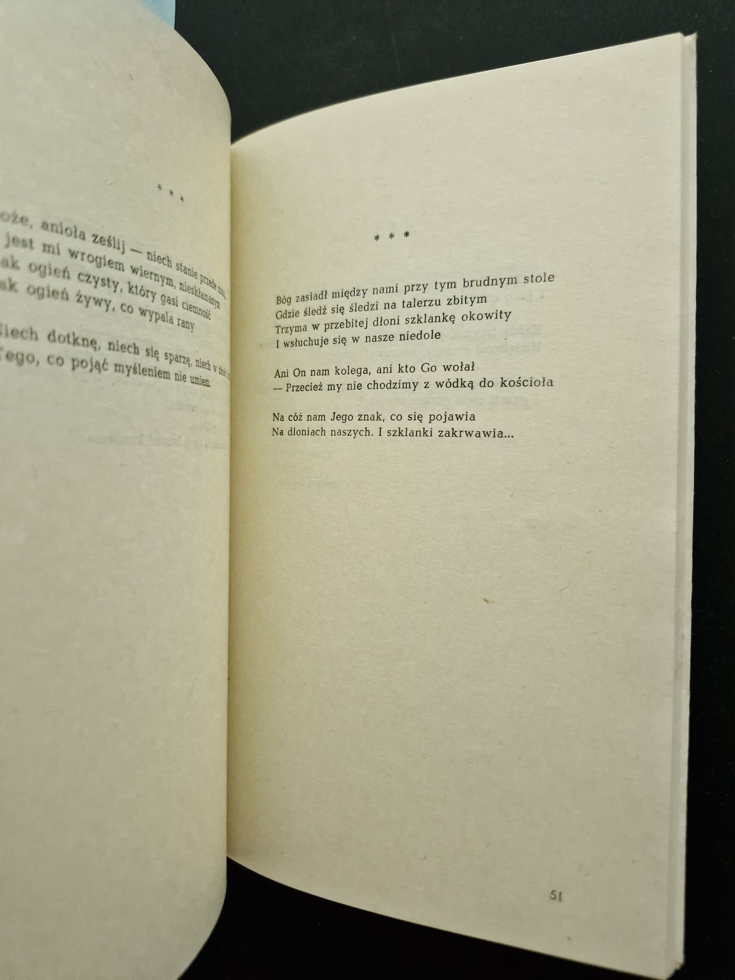 7031. "A kto się odda w radość" Ernest Bryll
