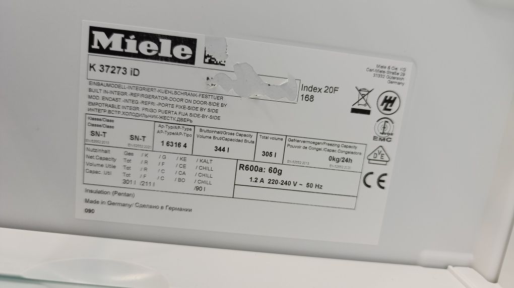 Холодильна камера Miele K 37273 iD