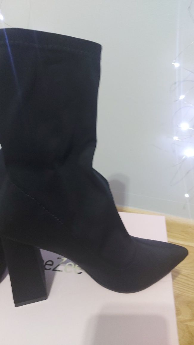 Czarne eleganckie 38 NOWE botki materiałowe na obcasie