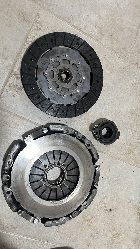 Комплект сцепления Valeo для Alfa Romeo 147 1.9