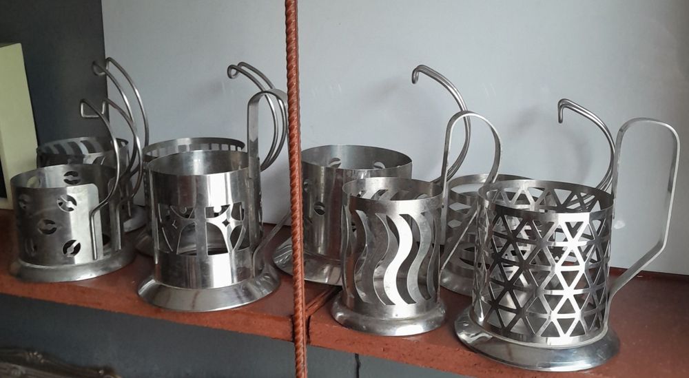 Підстаканики 8шт немагнітні.