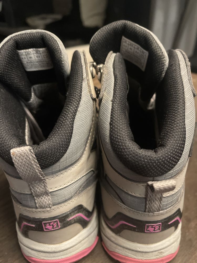 BUTY damskie WOLFSKIN texapore 2+, rozm 40, jak nowe